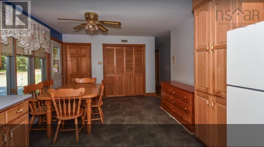 Property 17 of 30 of 1506 Sweetland Road