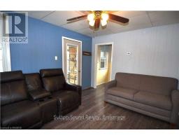 38 Island View Drive, South Bruce Peninsula, ON N0H1A0 Photo 7