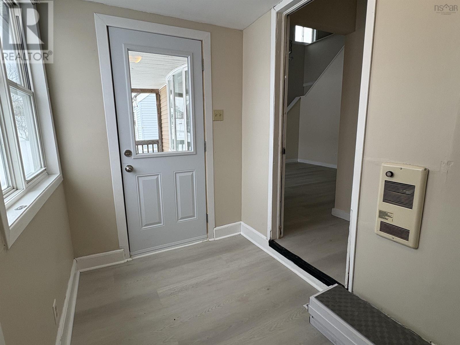 Property 2 of 31 of 177 Poplar Street