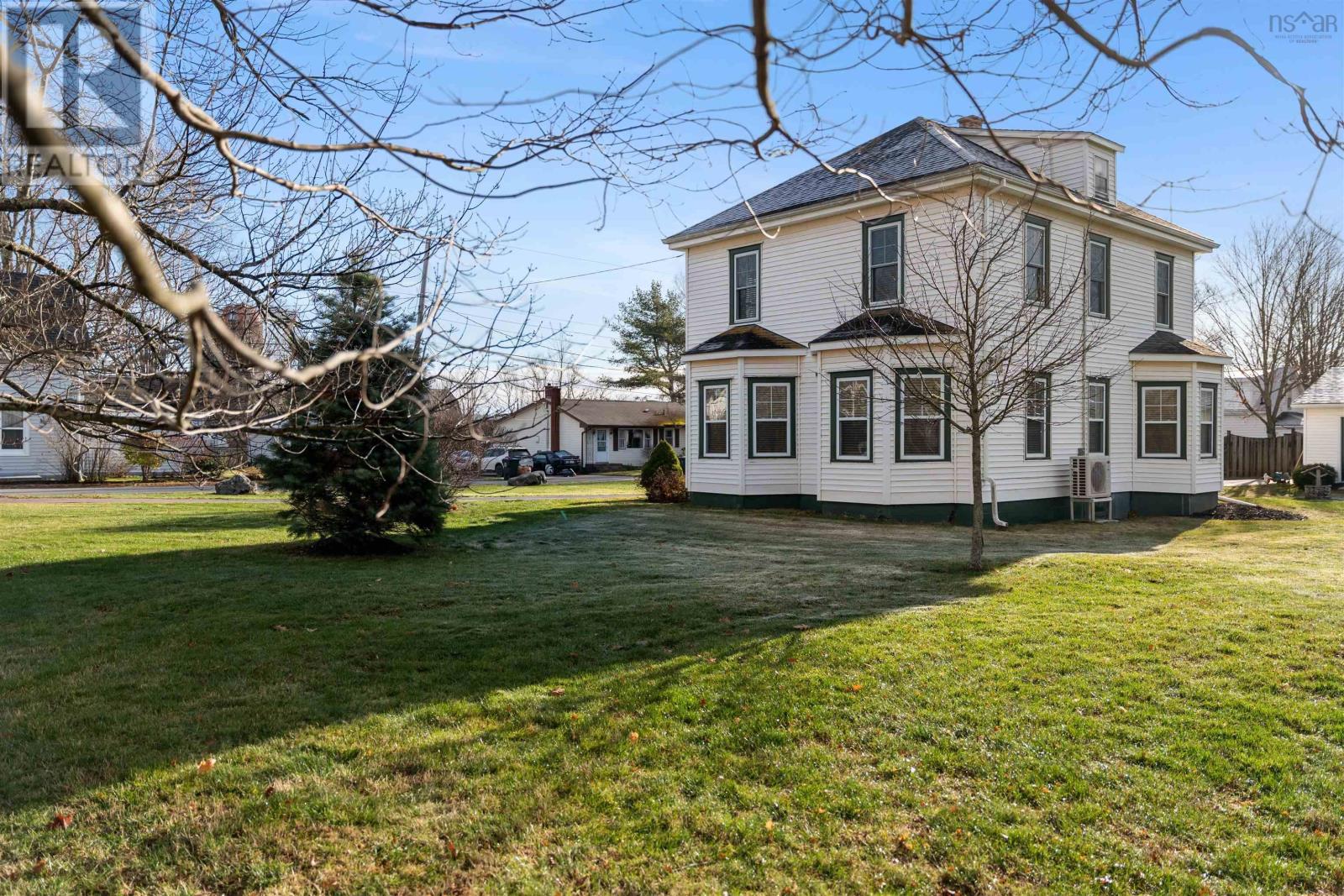 Property 4 of 49 of 6 Hamilton Avenue