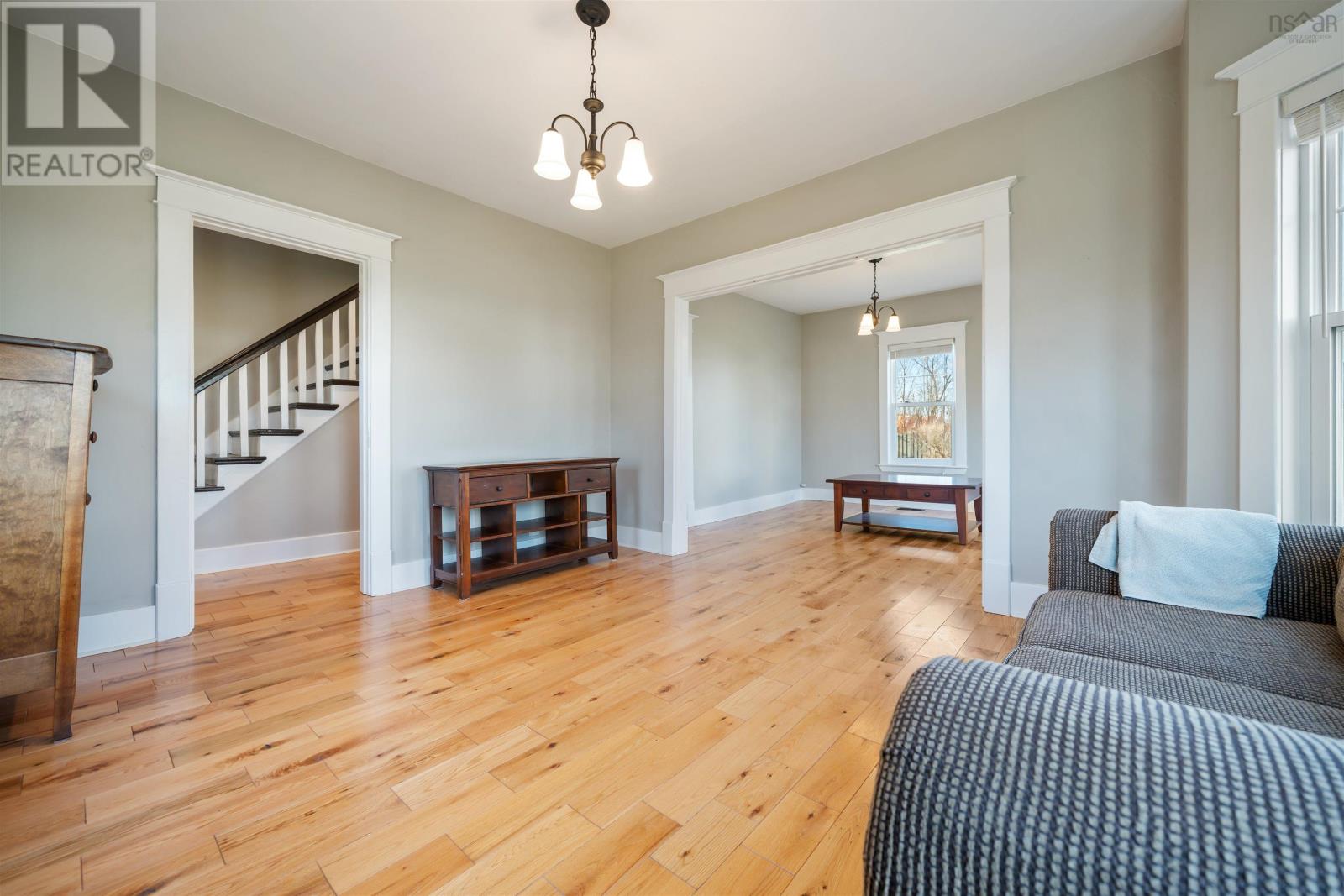 Property 29 of 49 of 6 Hamilton Avenue