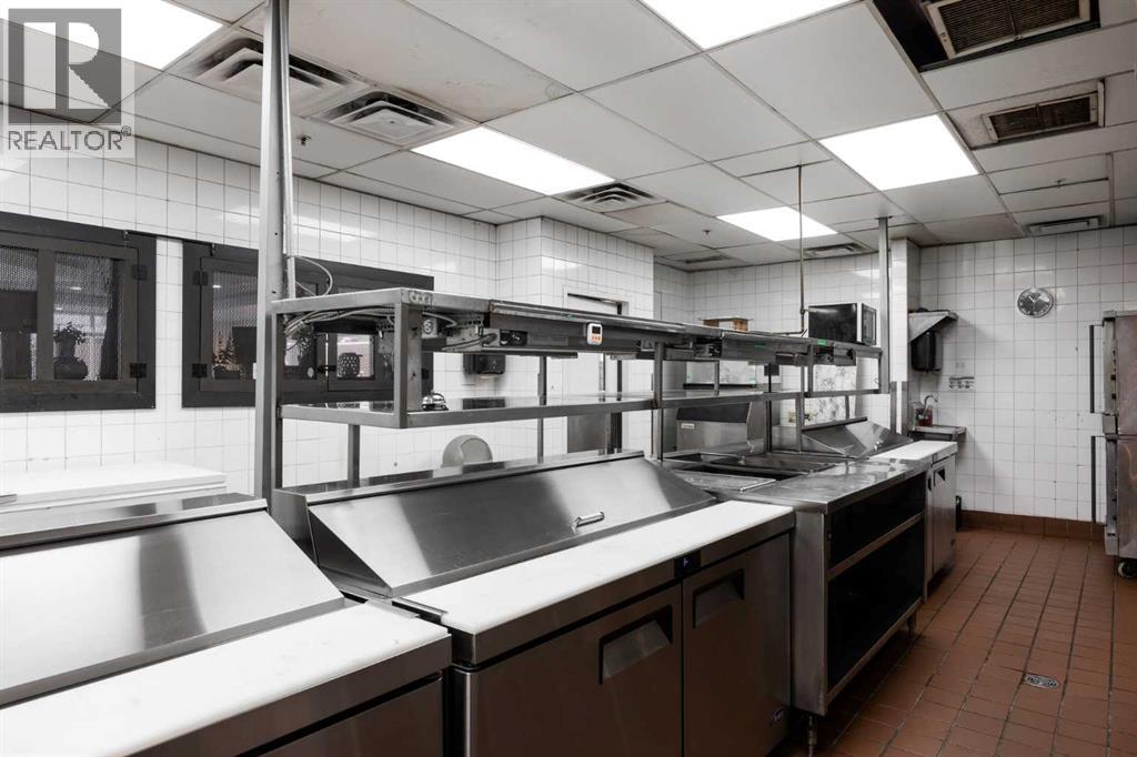 8200 Franklin Avenue, Fort McMurray