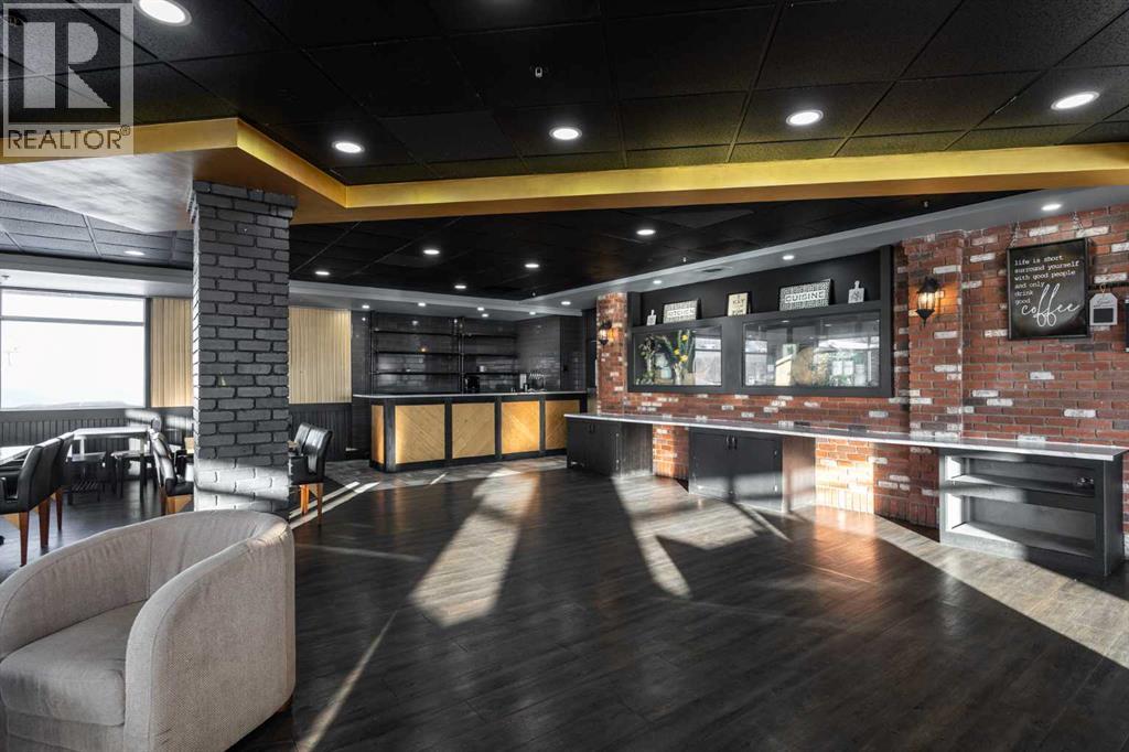 8200 Franklin Avenue, Fort McMurray