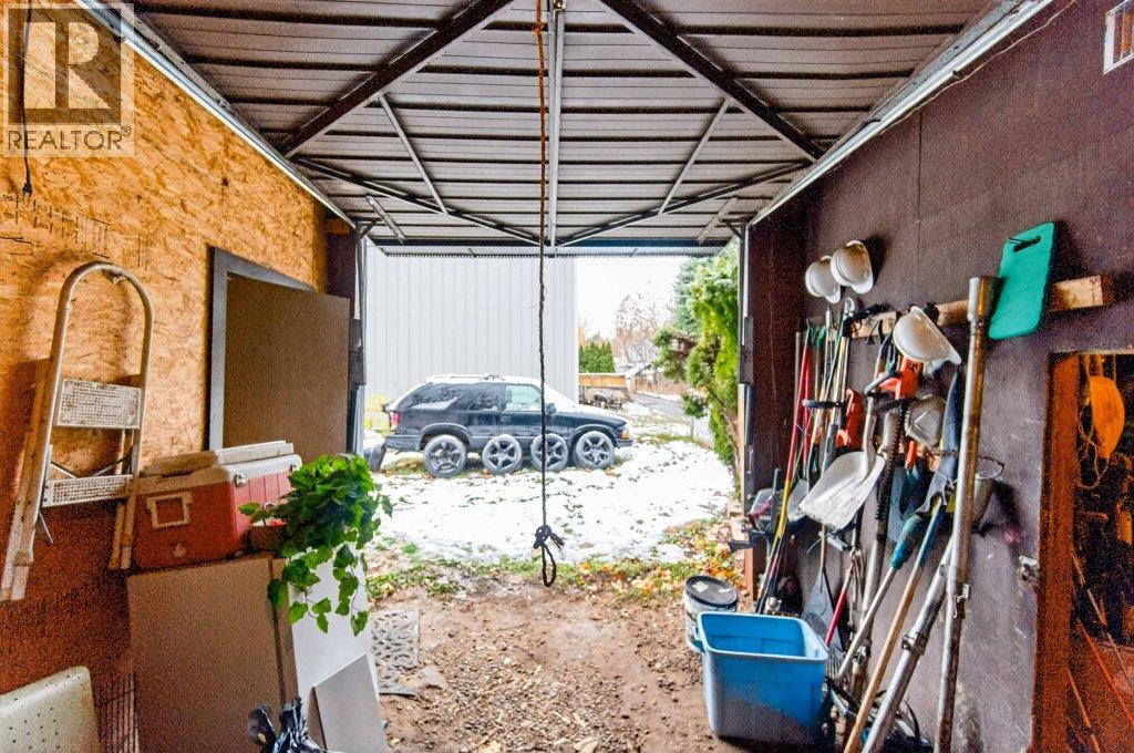  7331 52 Street Northeast, Salmon Arm