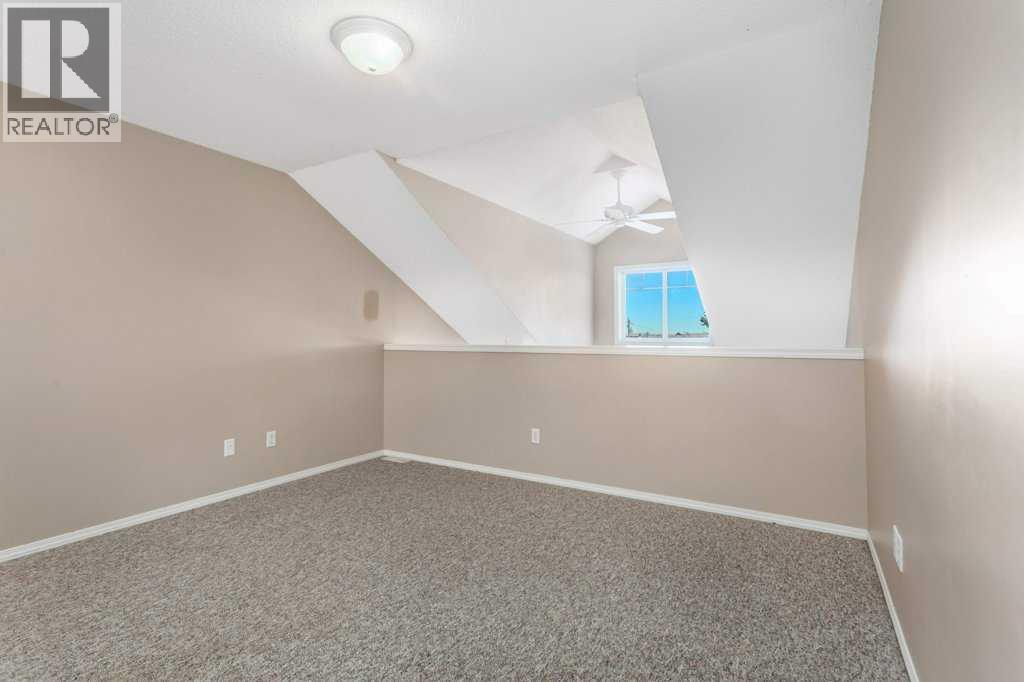 5220 50A Avenue, Sylvan Lake