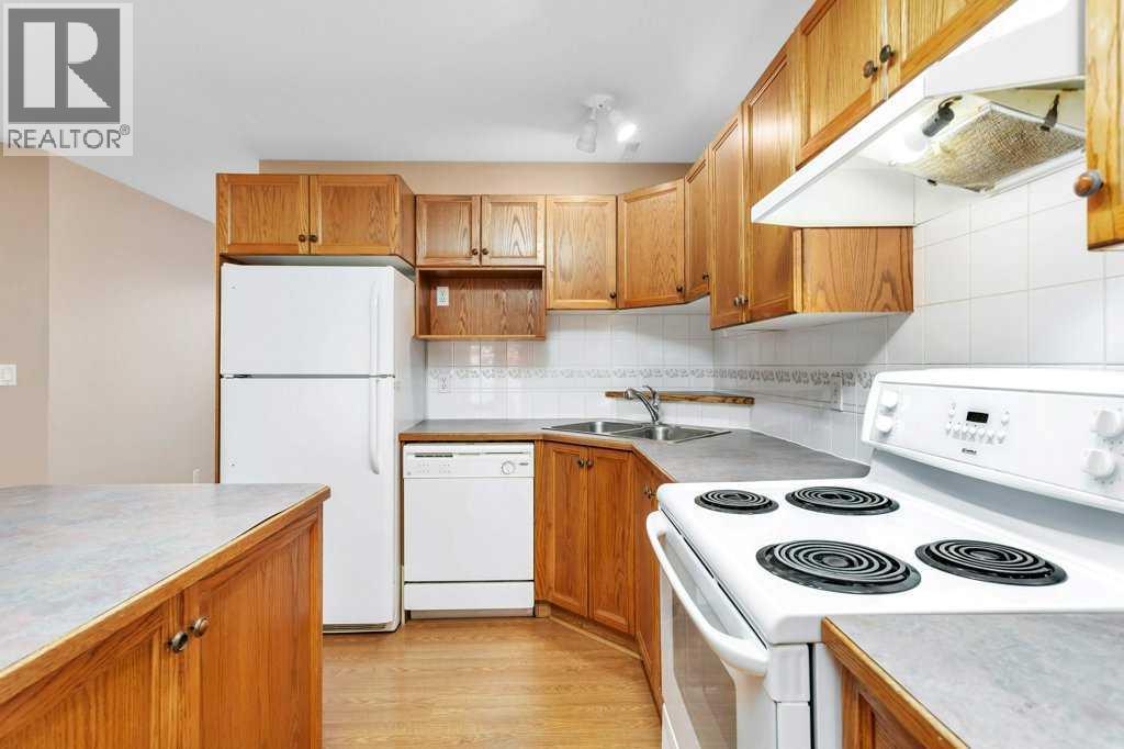 5220 50A Avenue, Sylvan Lake