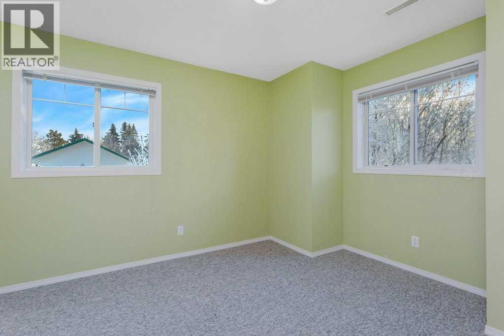 5220 50A Avenue, Sylvan Lake