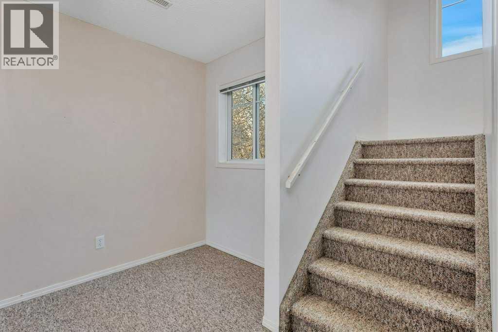 5220 50A Avenue, Sylvan Lake