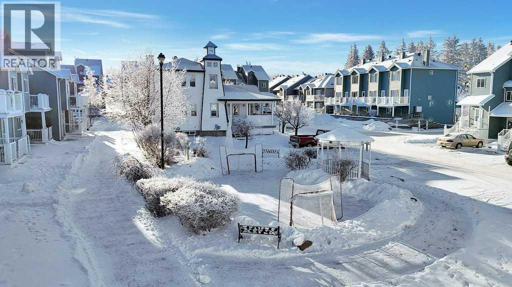 5220 50A Avenue, Sylvan Lake