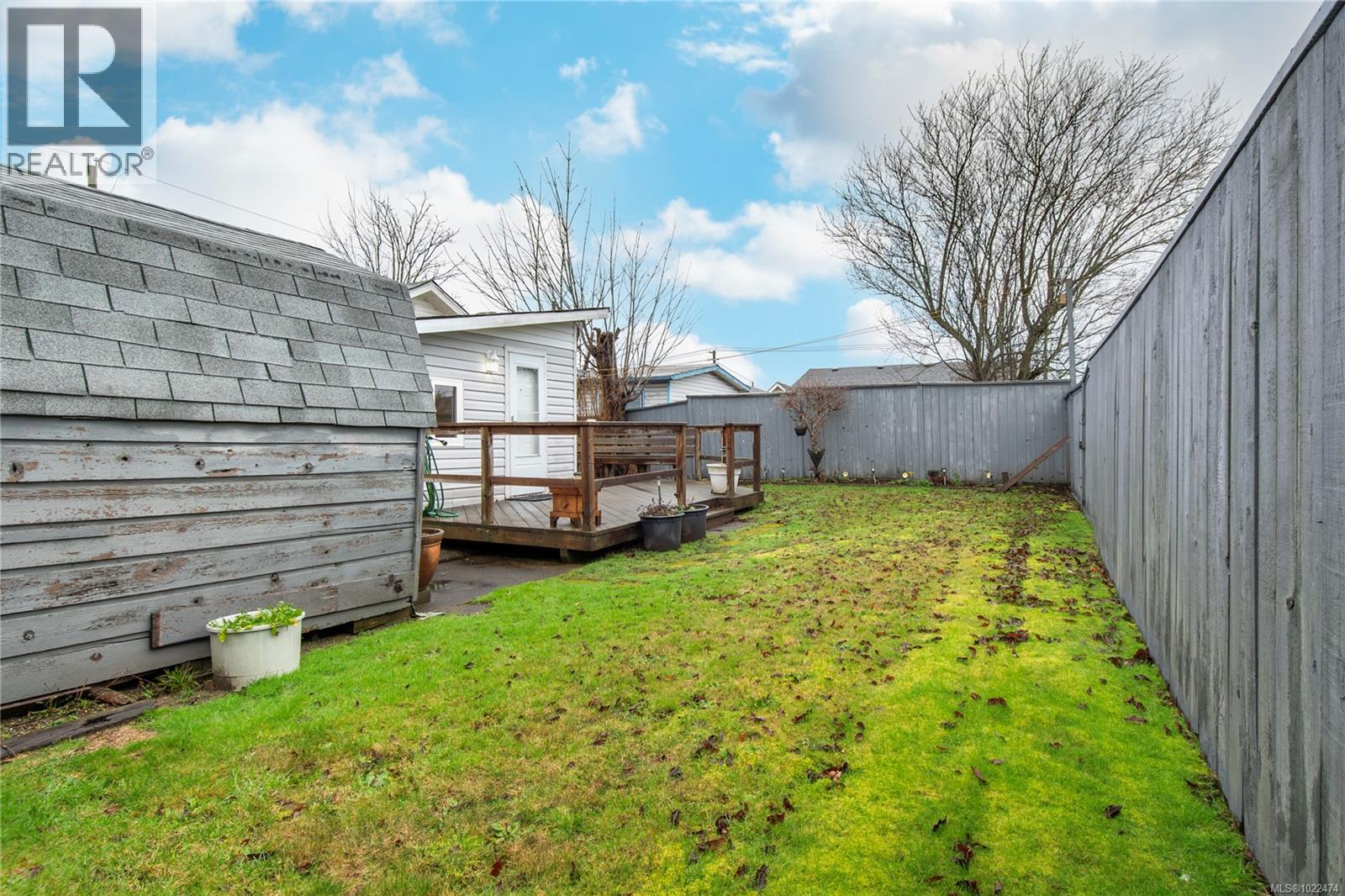 1581 20th Ave, Campbell River