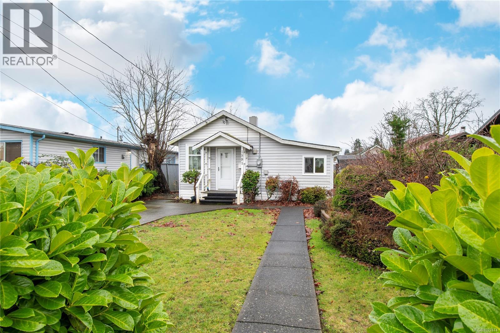 1581 20th Ave, Campbell River