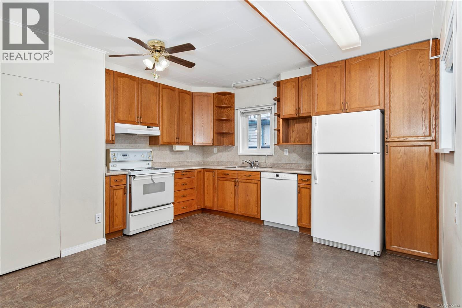 1581 20th Ave, Campbell River