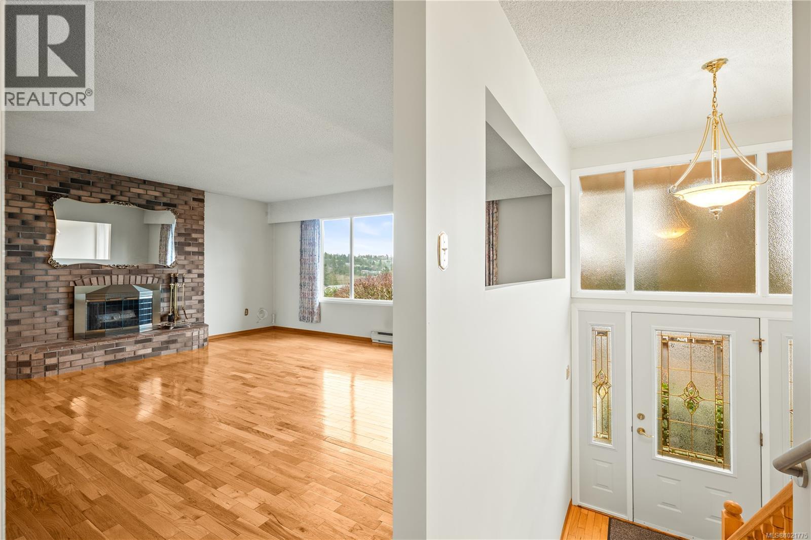 2895 Staffordshire Terr, Nanaimo