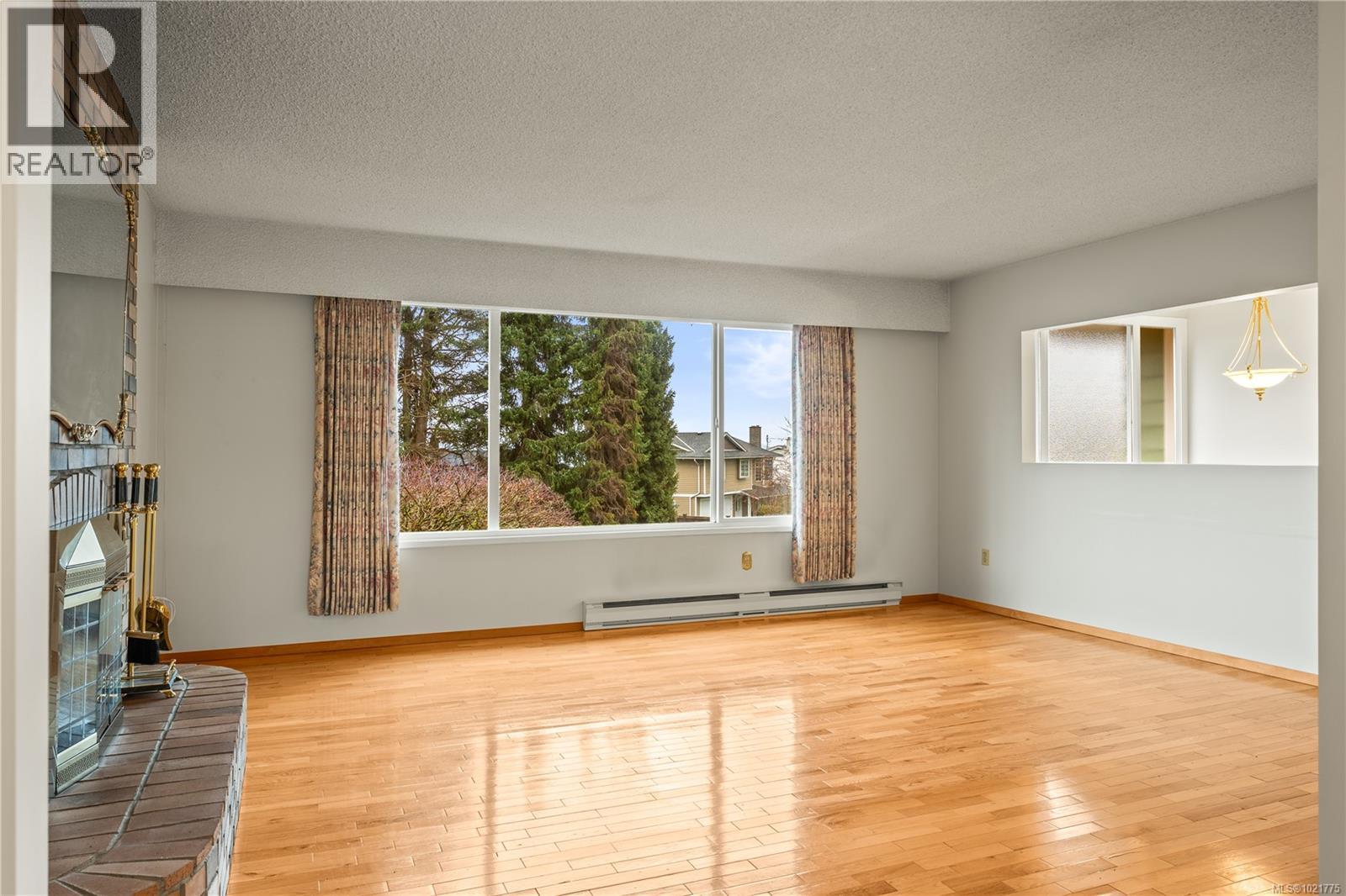 2895 Staffordshire Terr, Nanaimo