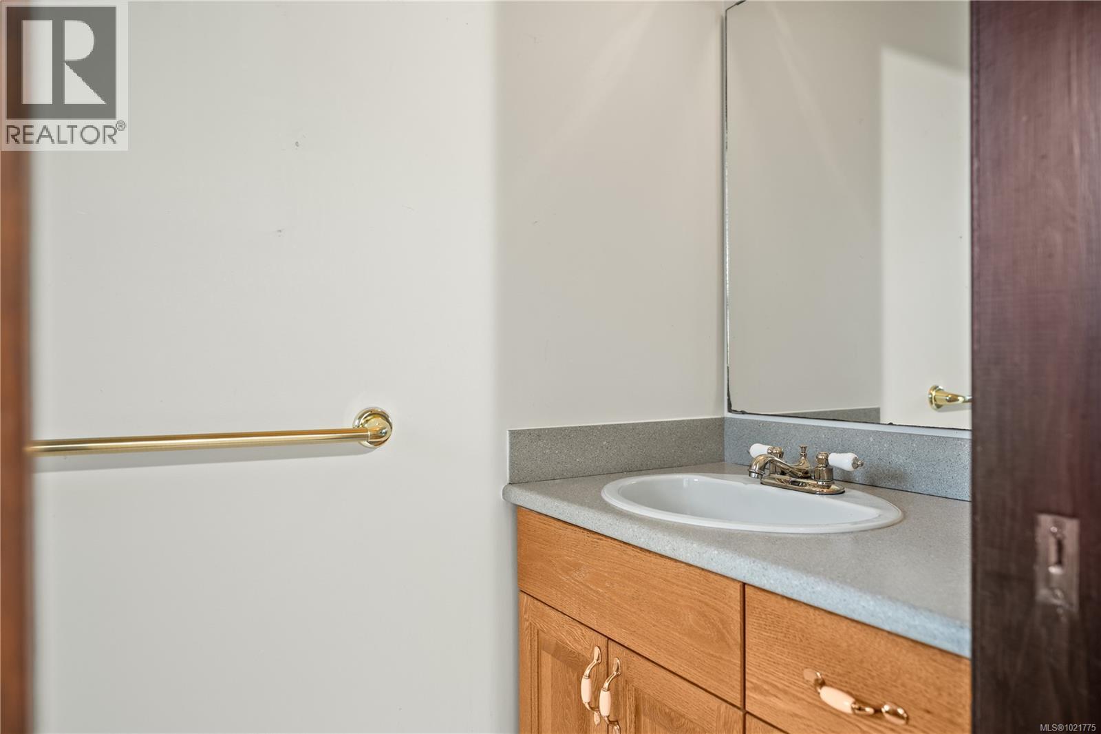 2895 Staffordshire Terr, Nanaimo