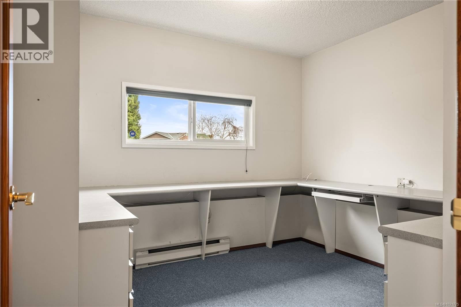 2895 Staffordshire Terr, Nanaimo