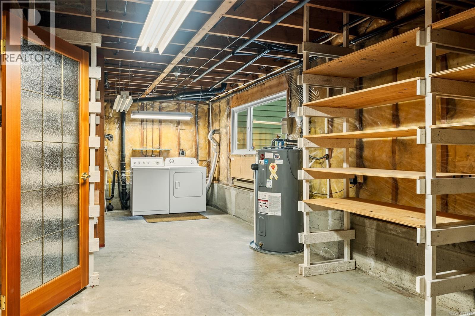 2895 Staffordshire Terr, Nanaimo