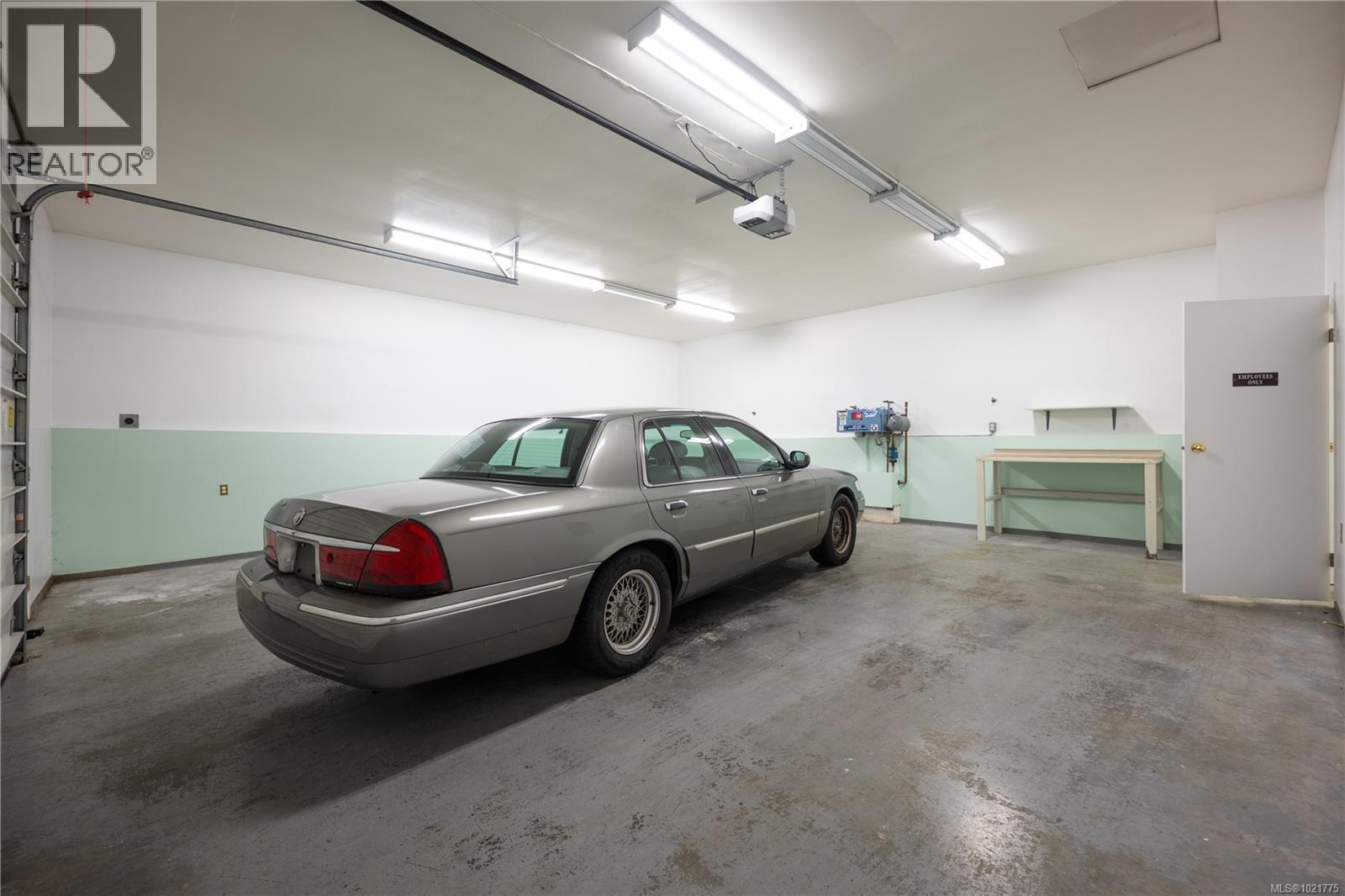 2895 Staffordshire Terr, Nanaimo