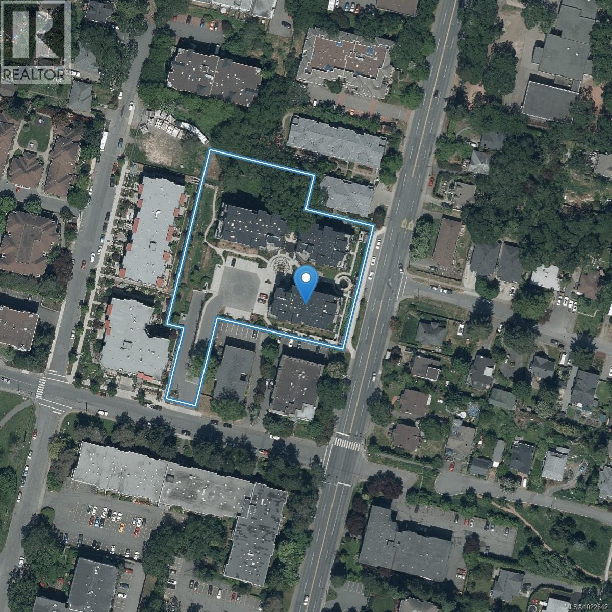 504 1020 Inverness Road, Saanich