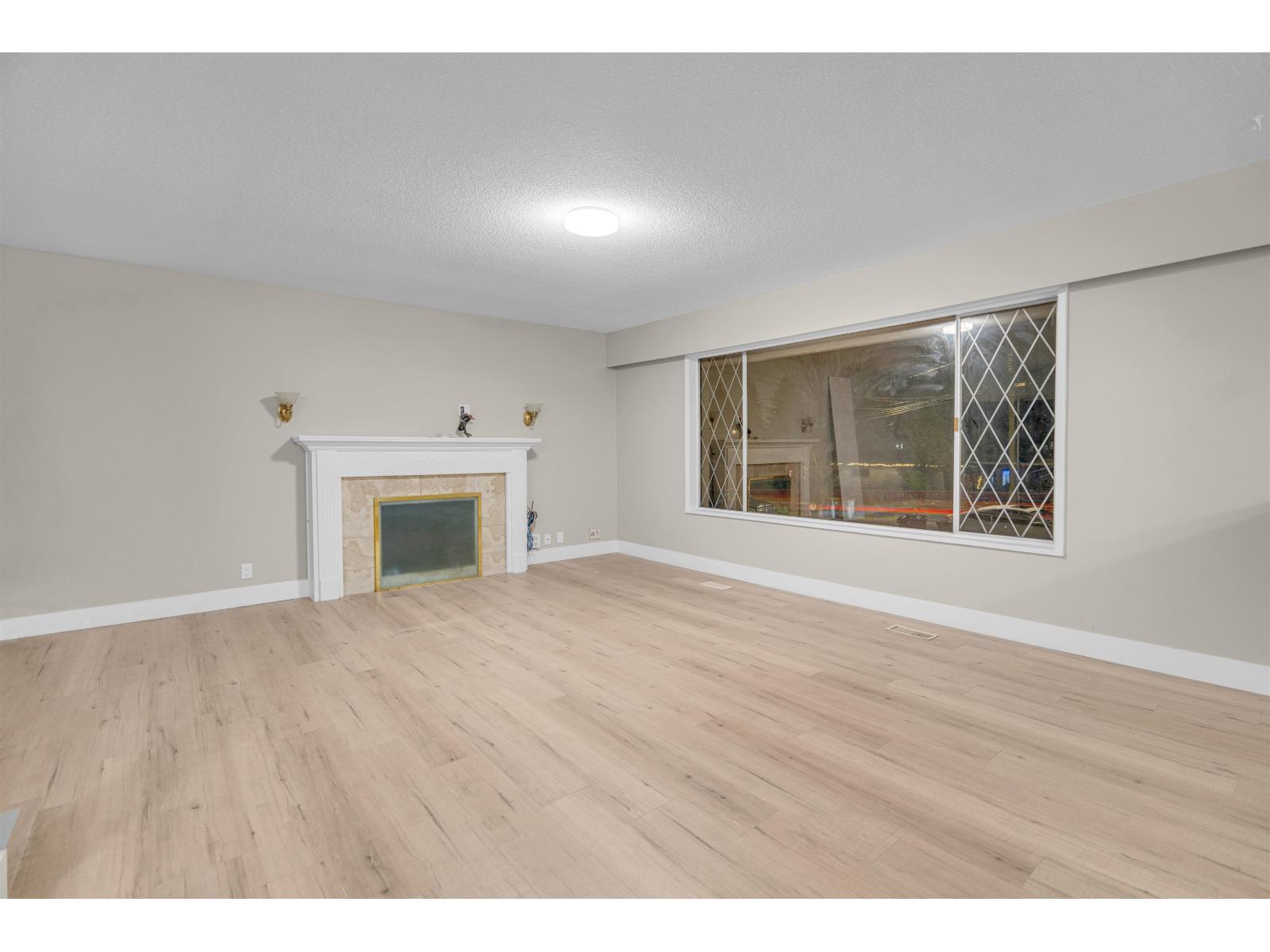 11371 140 STREET, Surrey