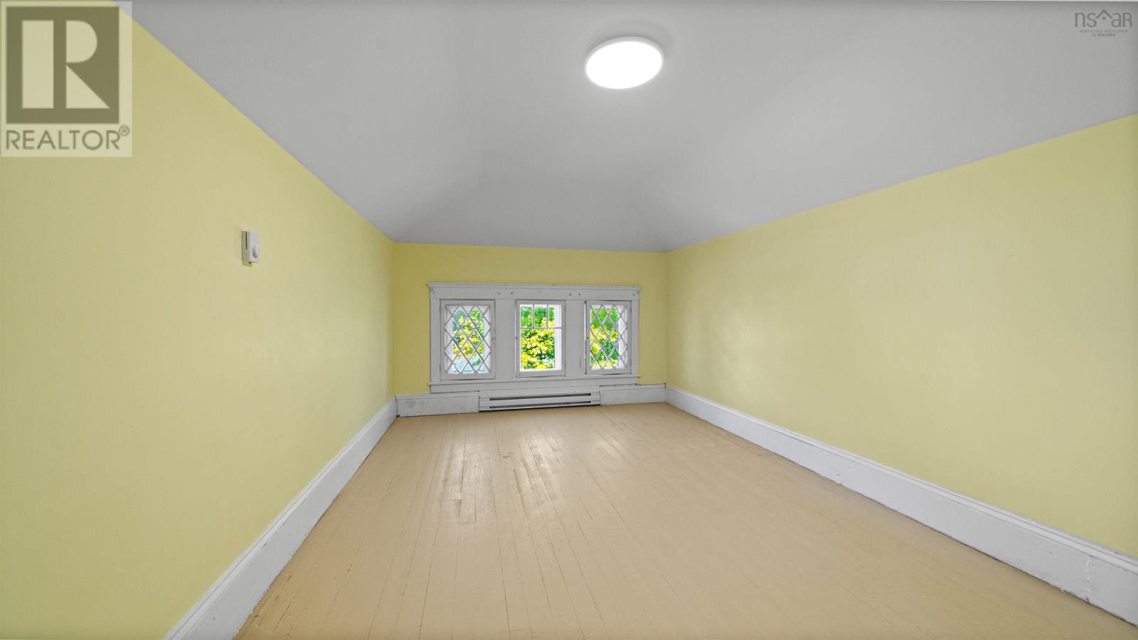 366 MAIN STREET - 42