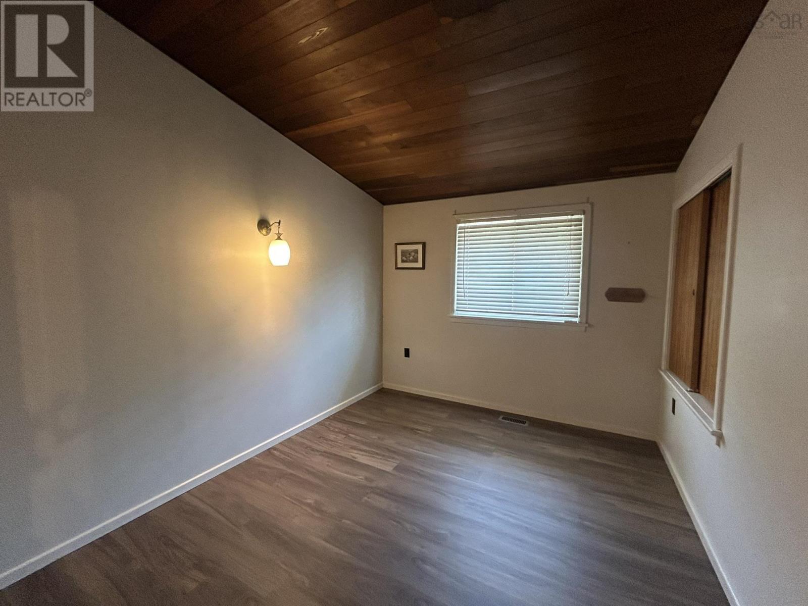 Property 32 of 47 of 45 Redden Avenue