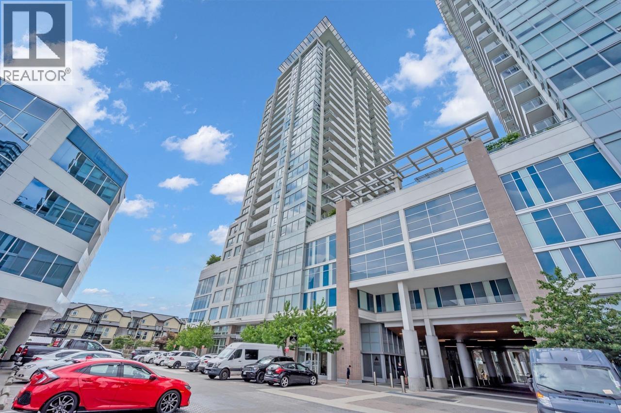 902 988 QUAYSIDE DRIVE, New Westminster