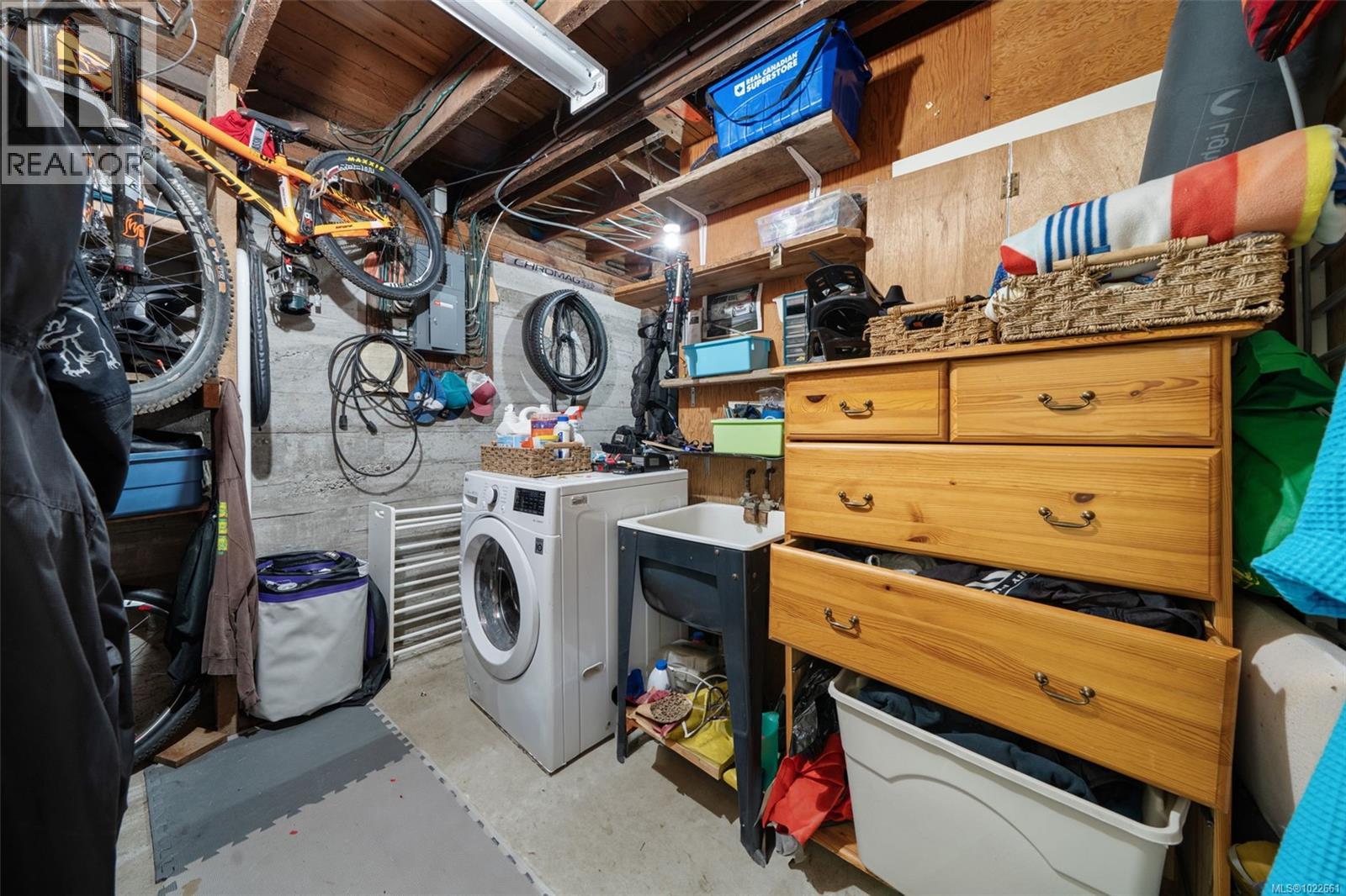  5979 Sooke Road, Sooke