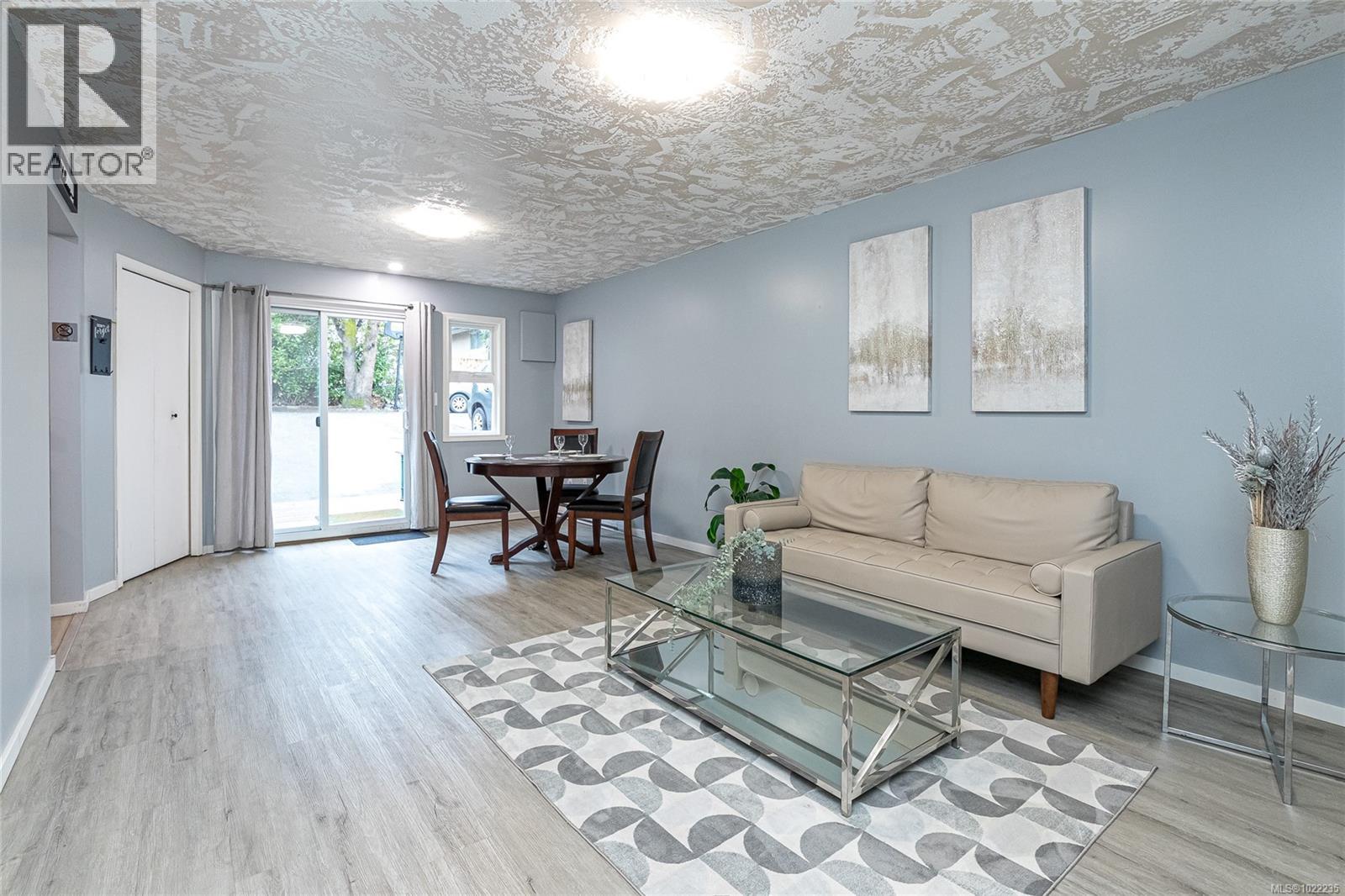 999 Furber Rd, Langford