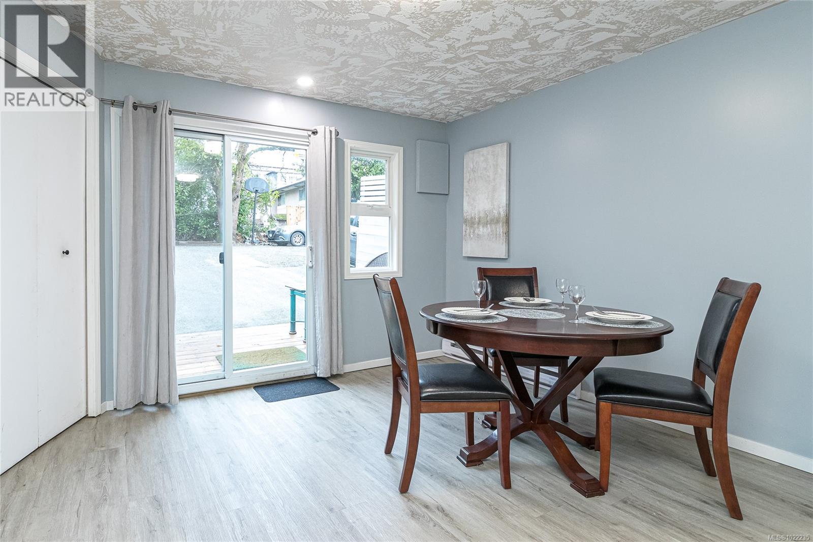 999 Furber Rd, Langford