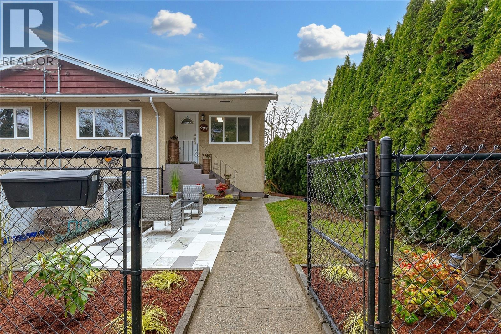 999 Furber Rd, Langford