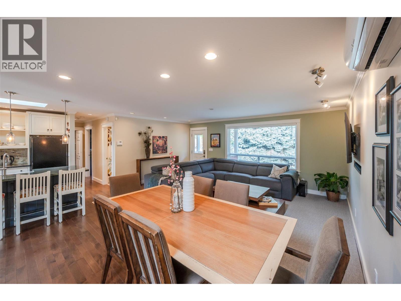 5545 Sawmill Road, Oliver