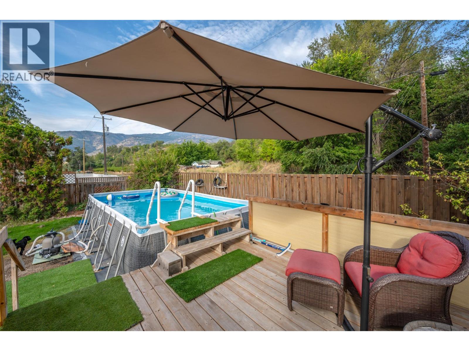 5545 Sawmill Road, Oliver