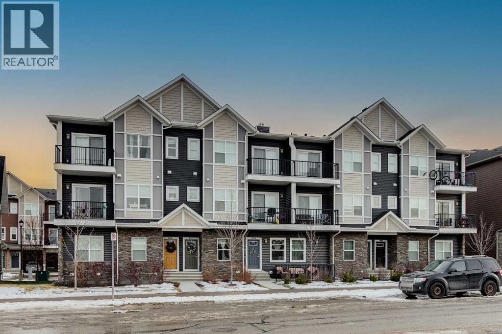 250 Fireside View, Cochrane