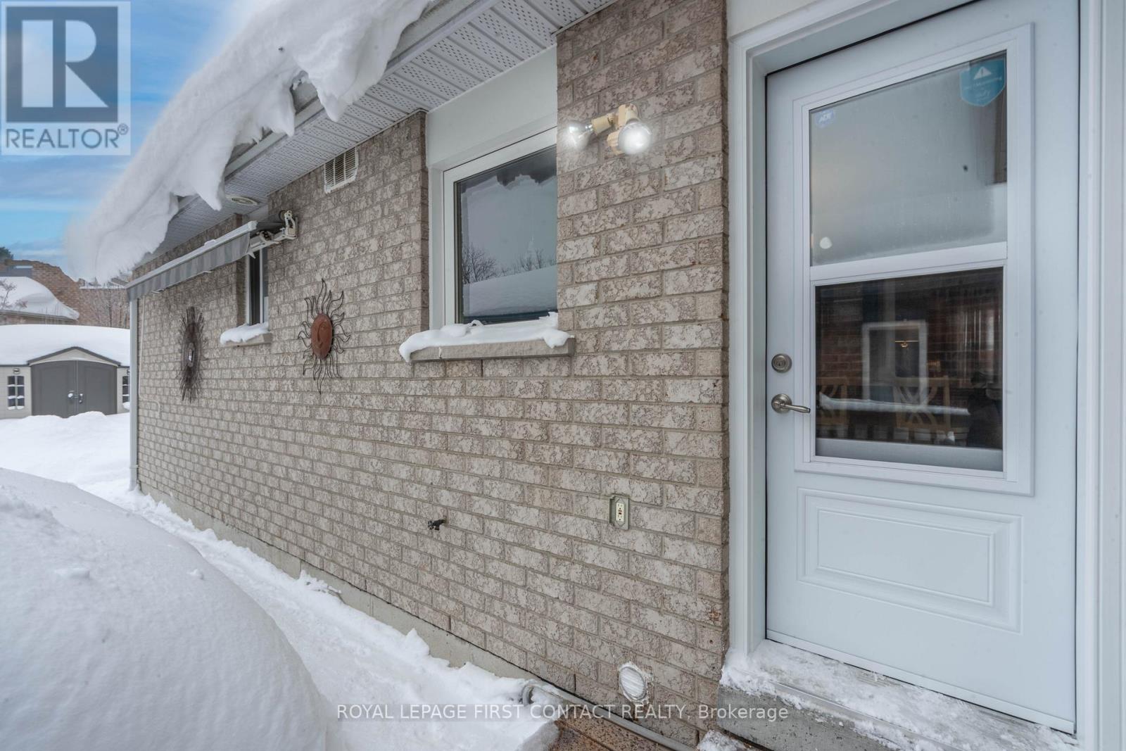 Single Family House Raised bungalow for Sale in  WISMER AVENUE Barrie (Northwest) 