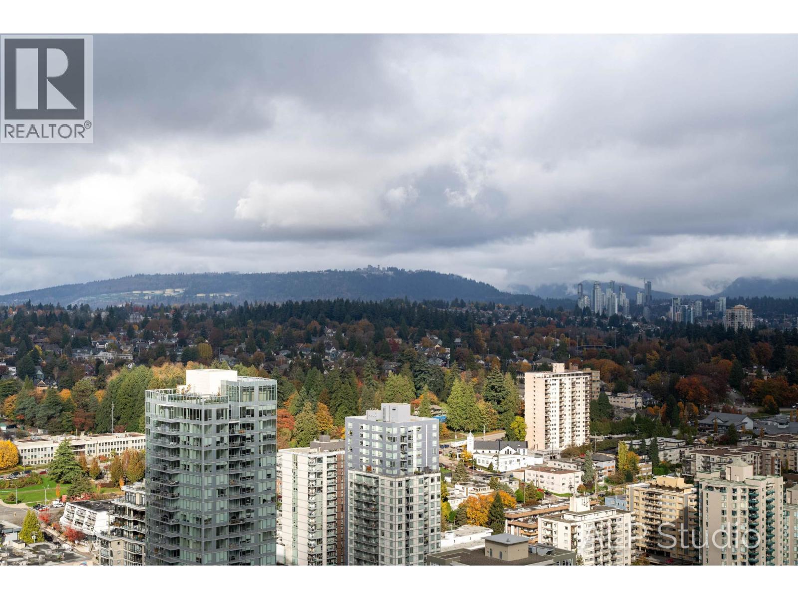 4405 680 QUAYSIDE DRIVE, New Westminster