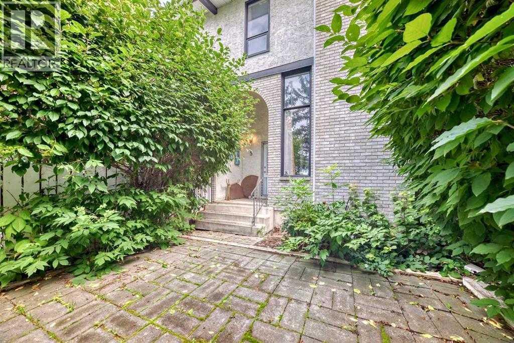 Single Family House 4 Level for Sale in   Dalhousie Drive NW Dalhousie Calgary 