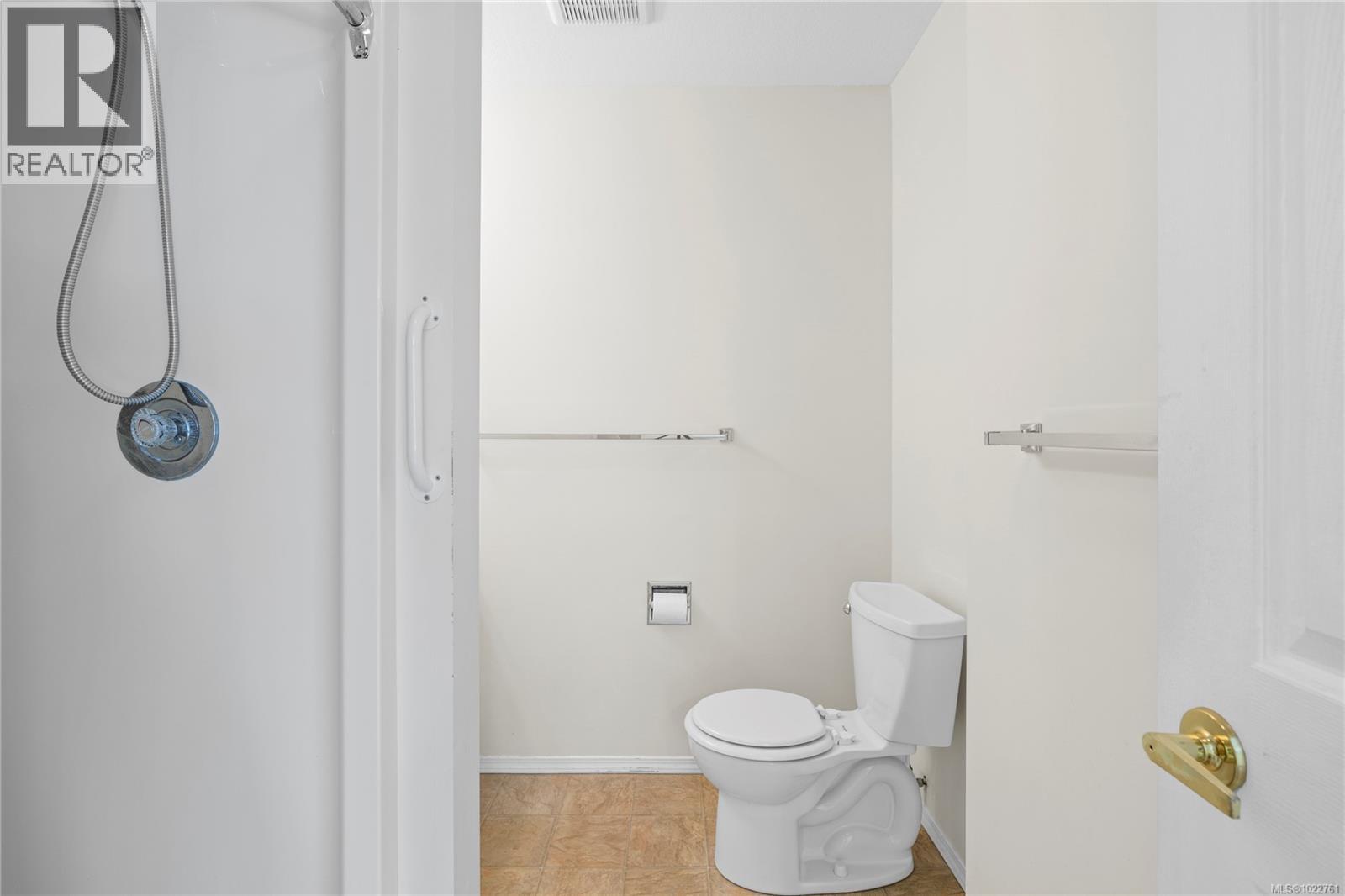 #11 454 MORISON AVE - 21