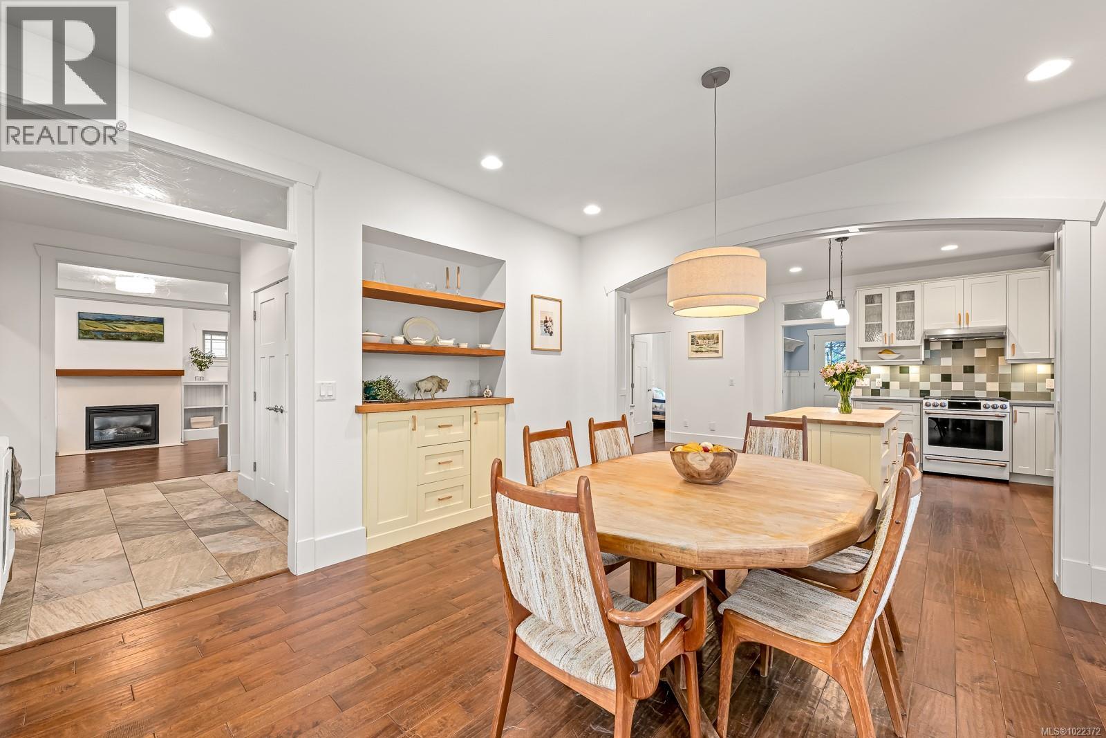 1610 Dogwood Ave, Comox