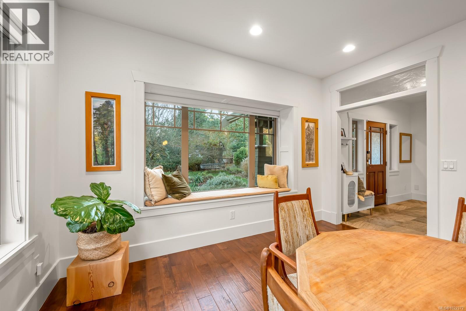 1610 Dogwood Ave, Comox