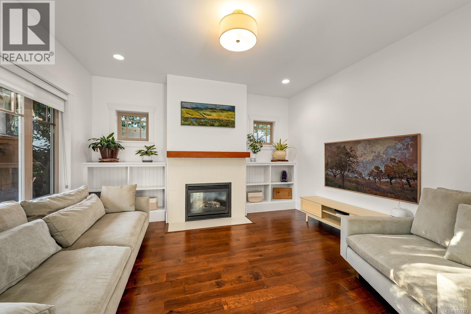 1610 Dogwood Ave, Comox