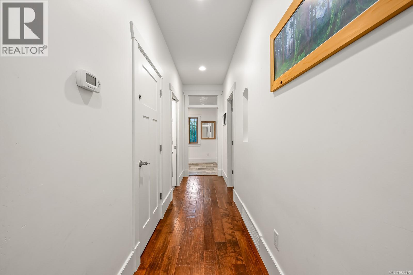 1610 Dogwood Ave, Comox