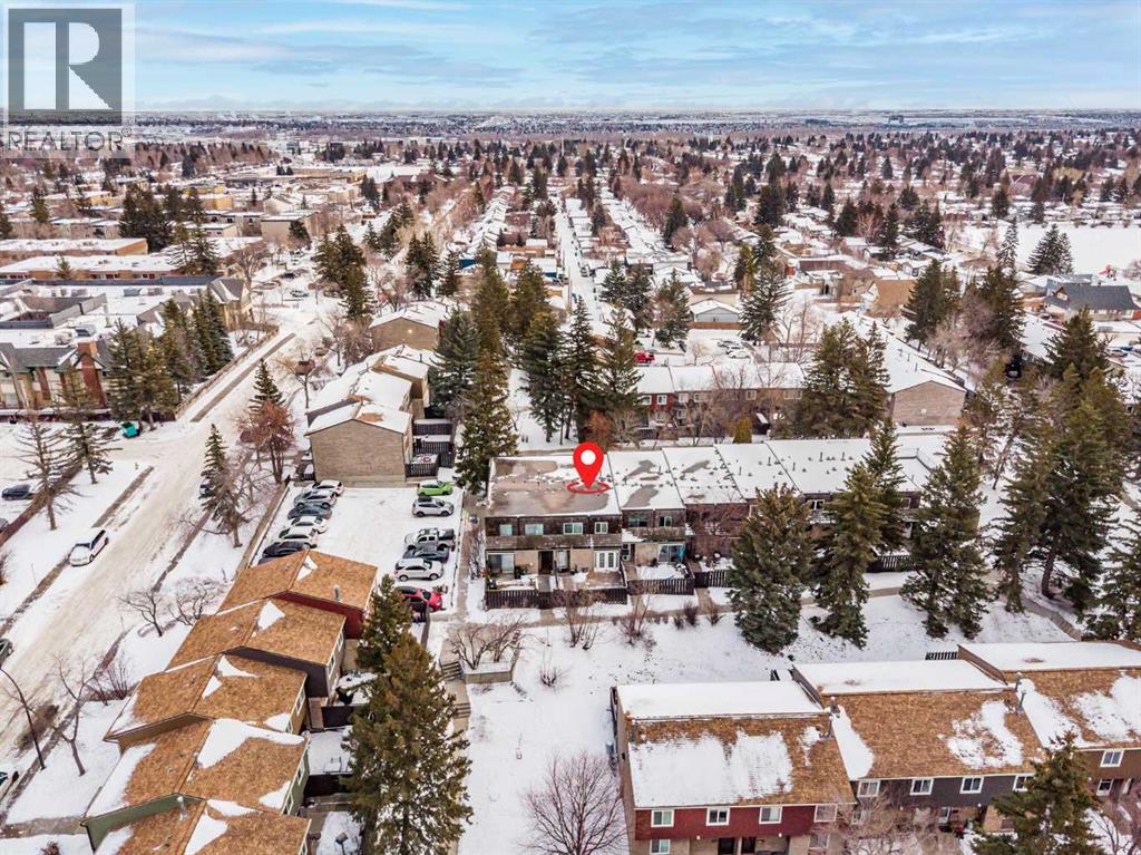 Single Family House for Sale in    Avenue Acadia Calgary 