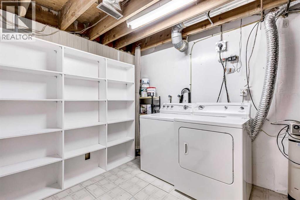 Single Family House for Sale in    Avenue Acadia Calgary 