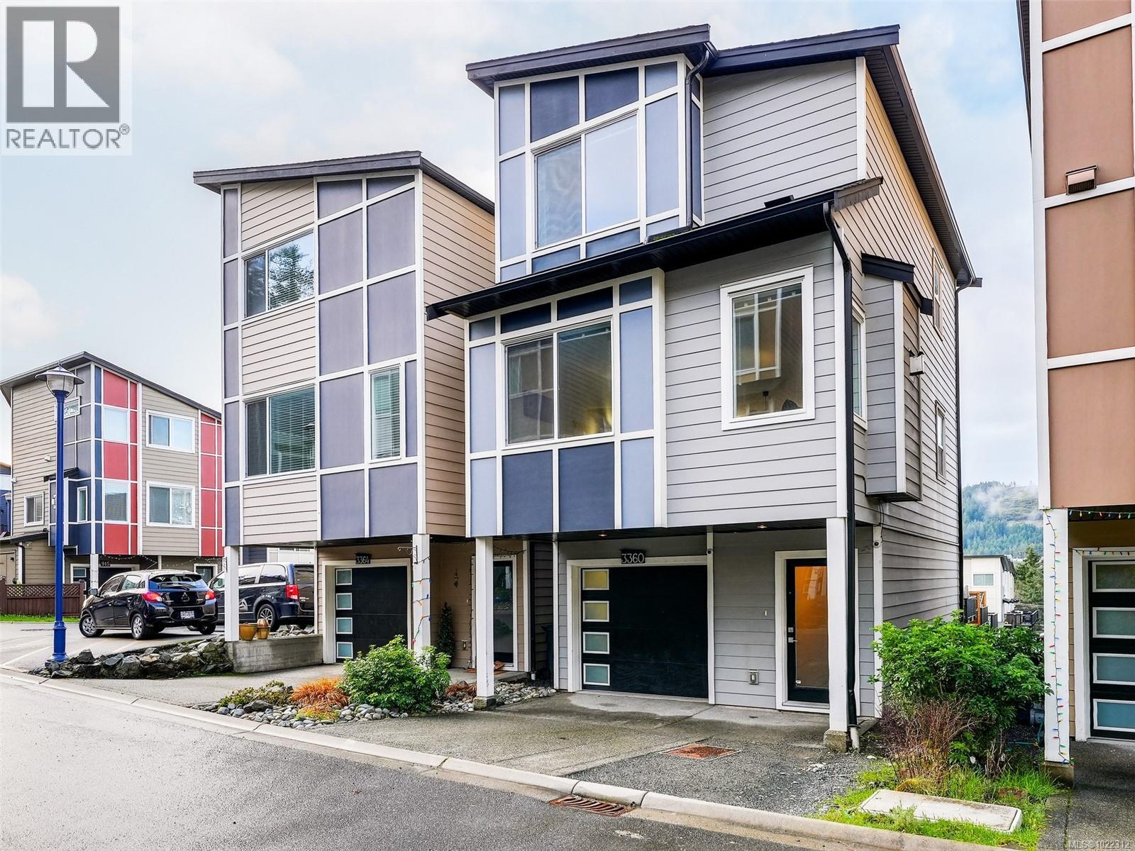3360 Crossbill Terr, Langford