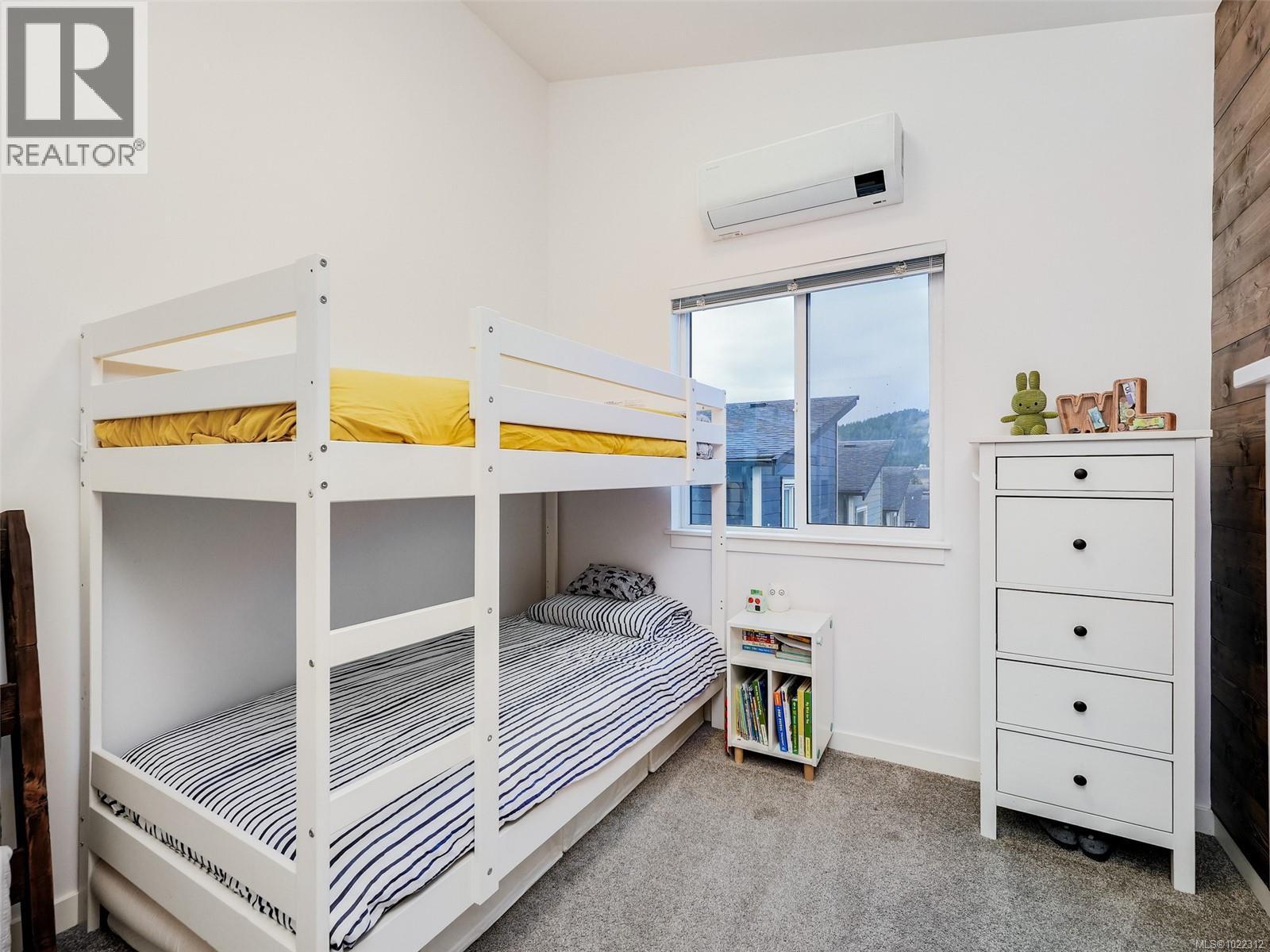 3360 Crossbill Terr, Langford