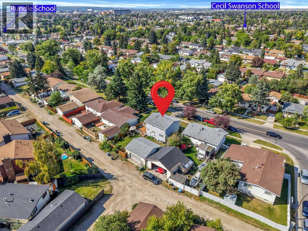 Single Family House for Sale in  Rundlehorn Drive NE Rundle Calgary 