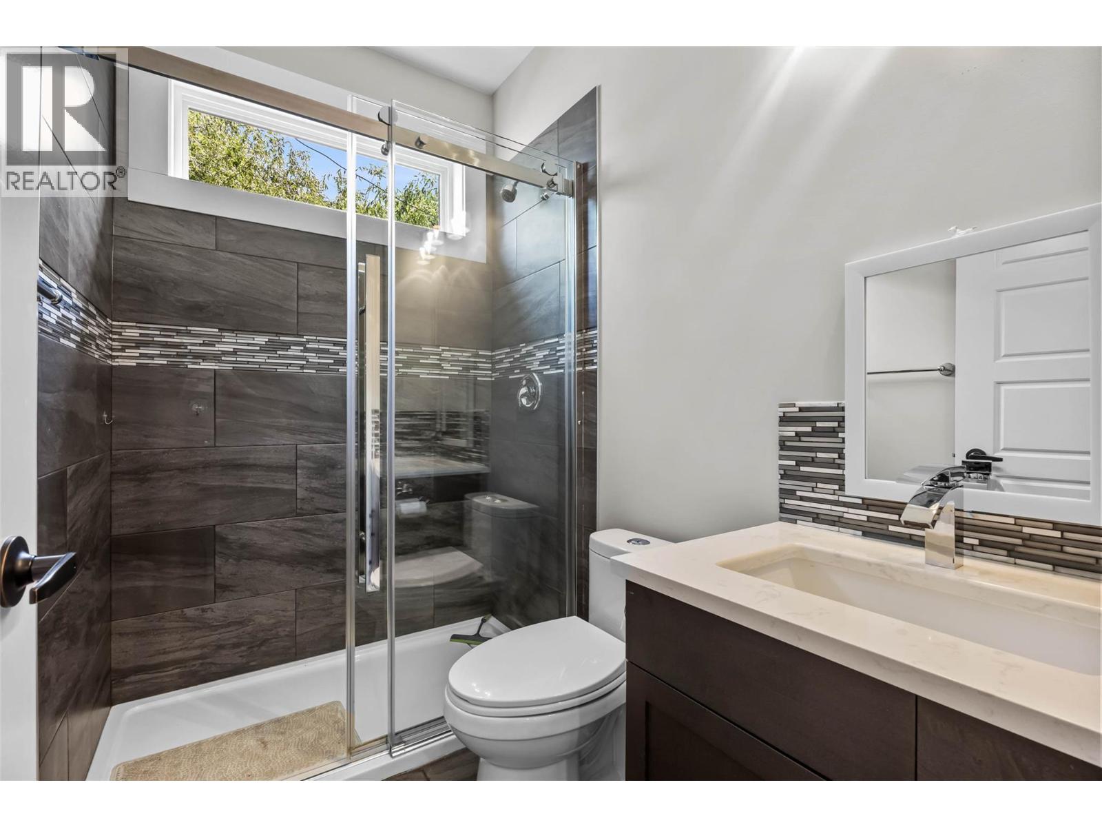 637 Mill Road - 15