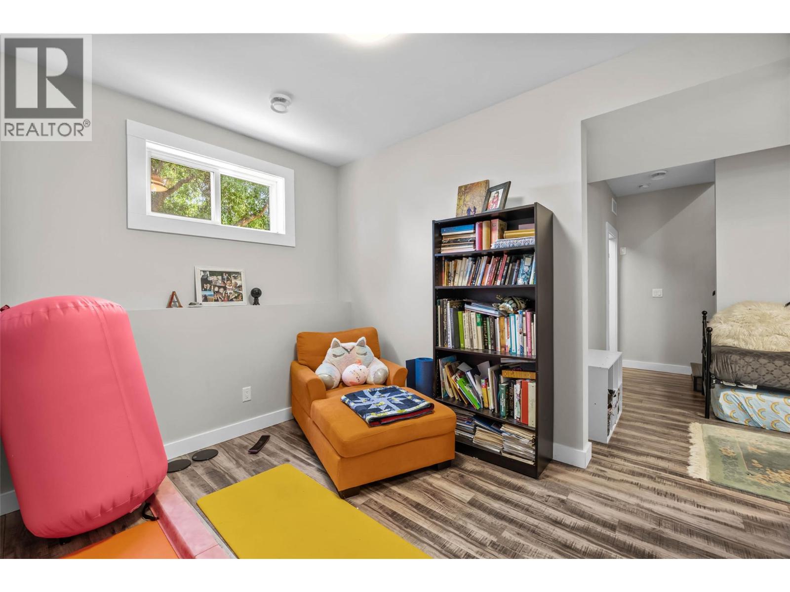 637 Mill Road - 22