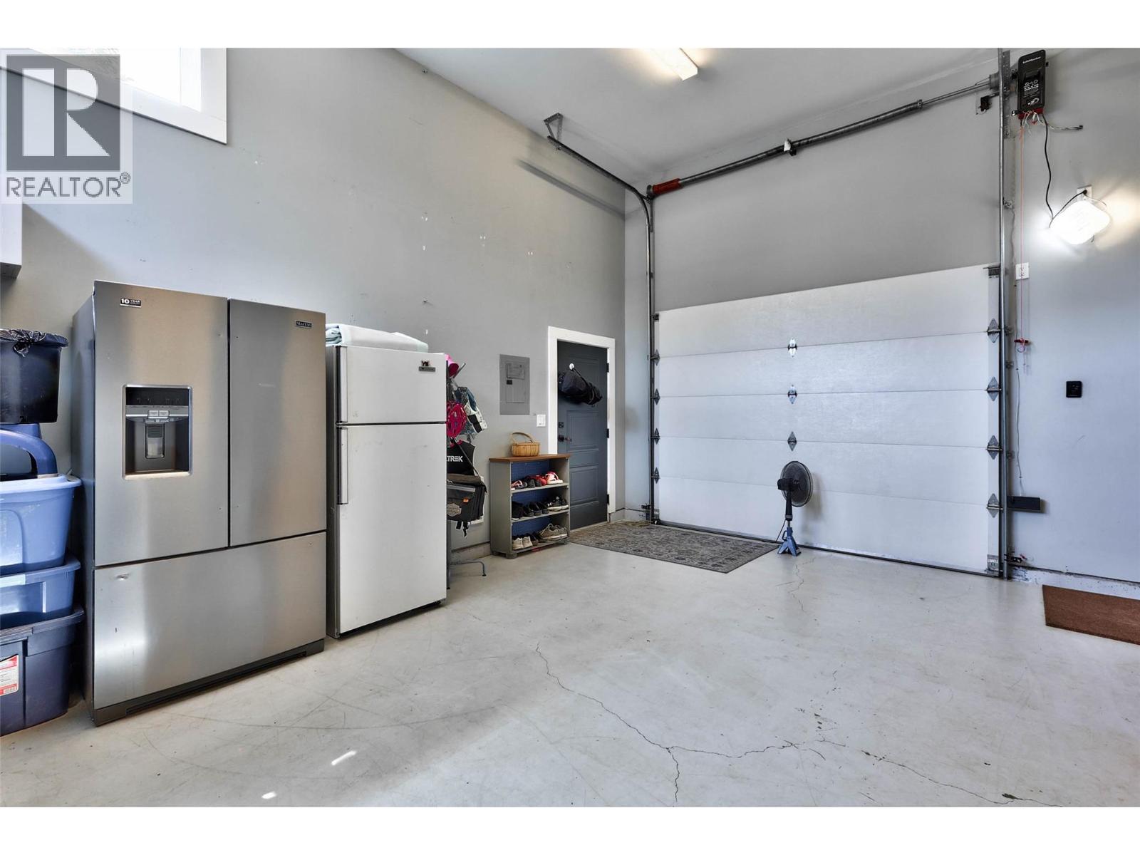 637 Mill Road - 27